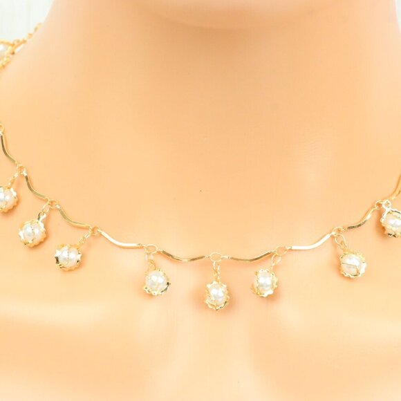 "Minimalist & Elegant Necklace Chain – Perfect for Women & Girls | UNVRC1027 - Picture 5 of 10